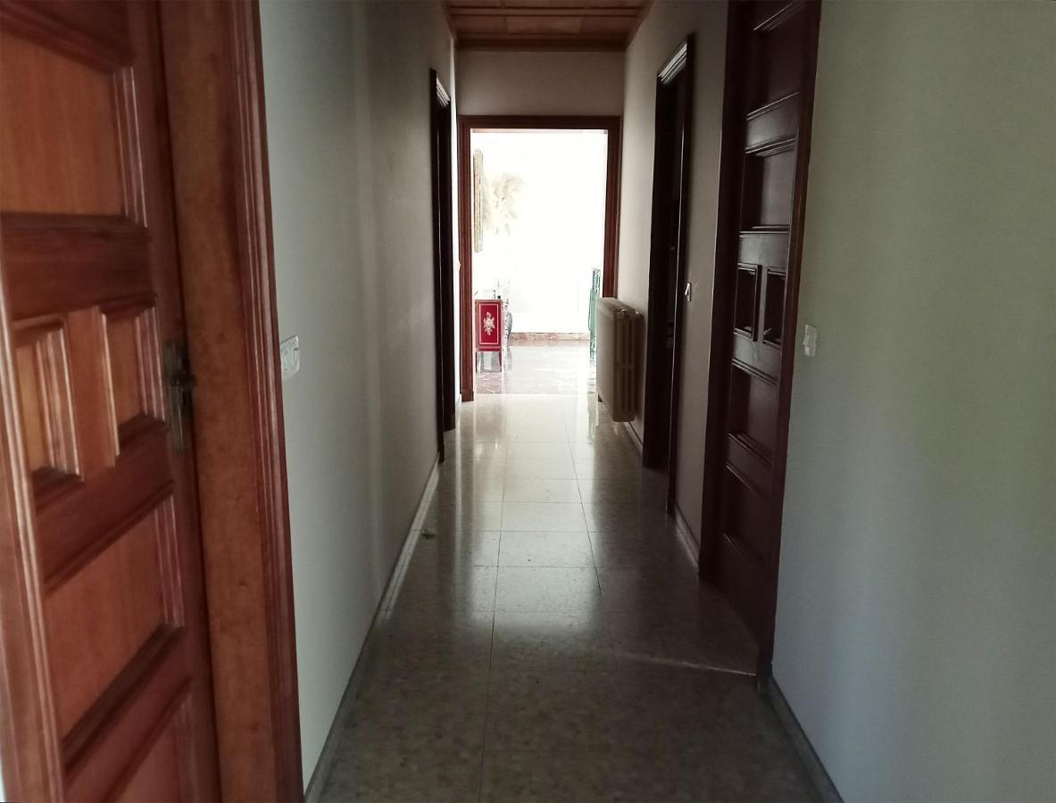 Habitacio V Cal Kim Apartment Martorell Luaran gambar