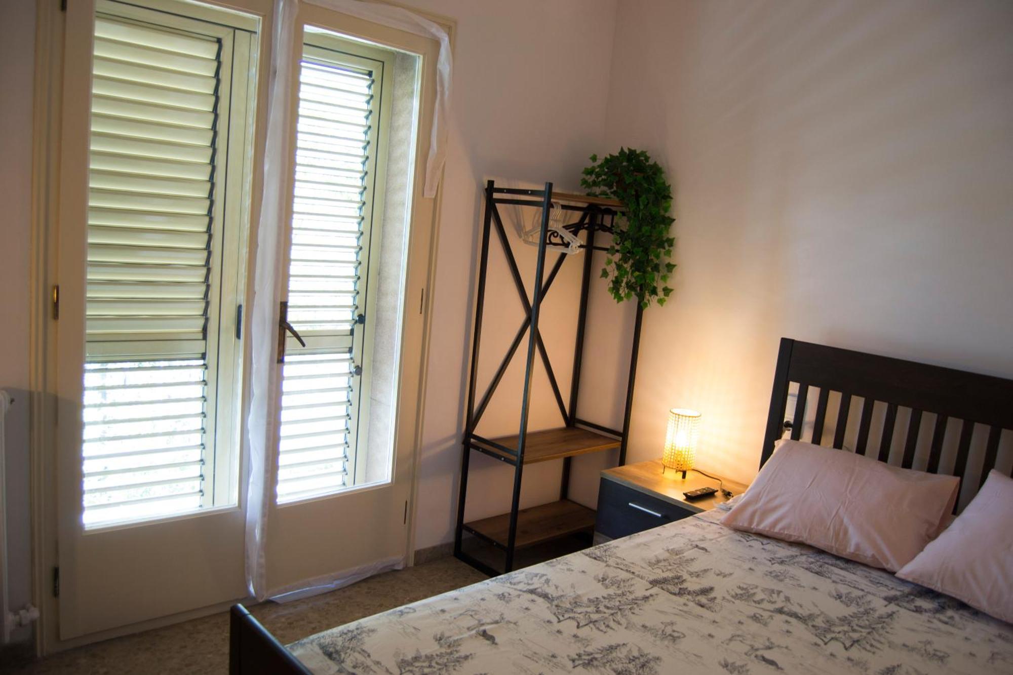 Habitacio V Cal Kim Apartment Martorell Luaran gambar